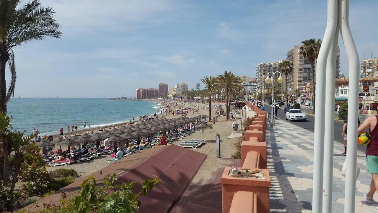 Apartamento Al Lado De La Playa Benalmadena